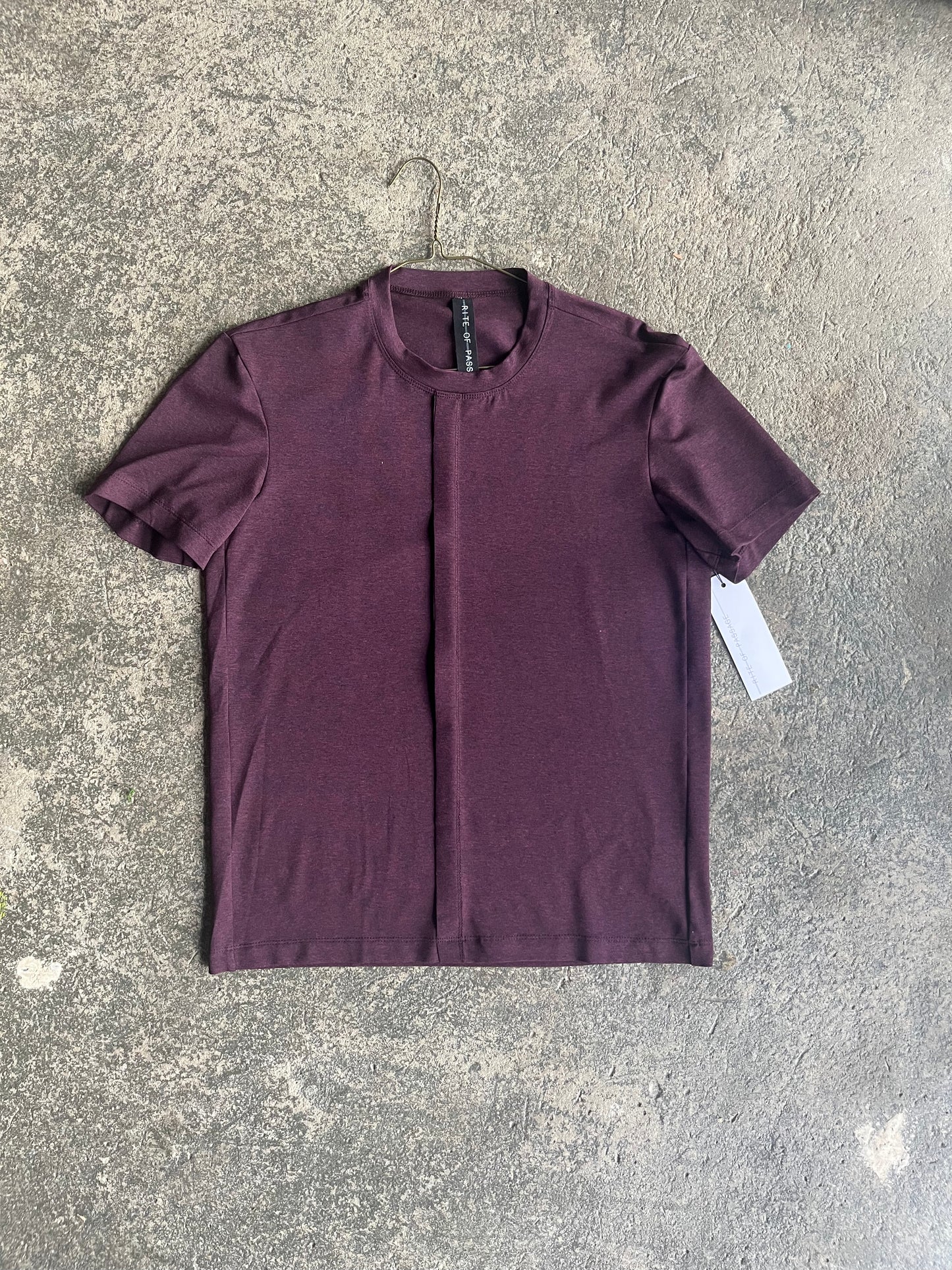 Aketon Tee - PLUM, sz XS